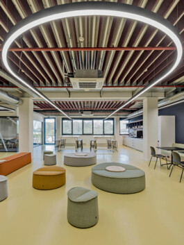 Studio Z20 AG ❘ Workplace Architecture